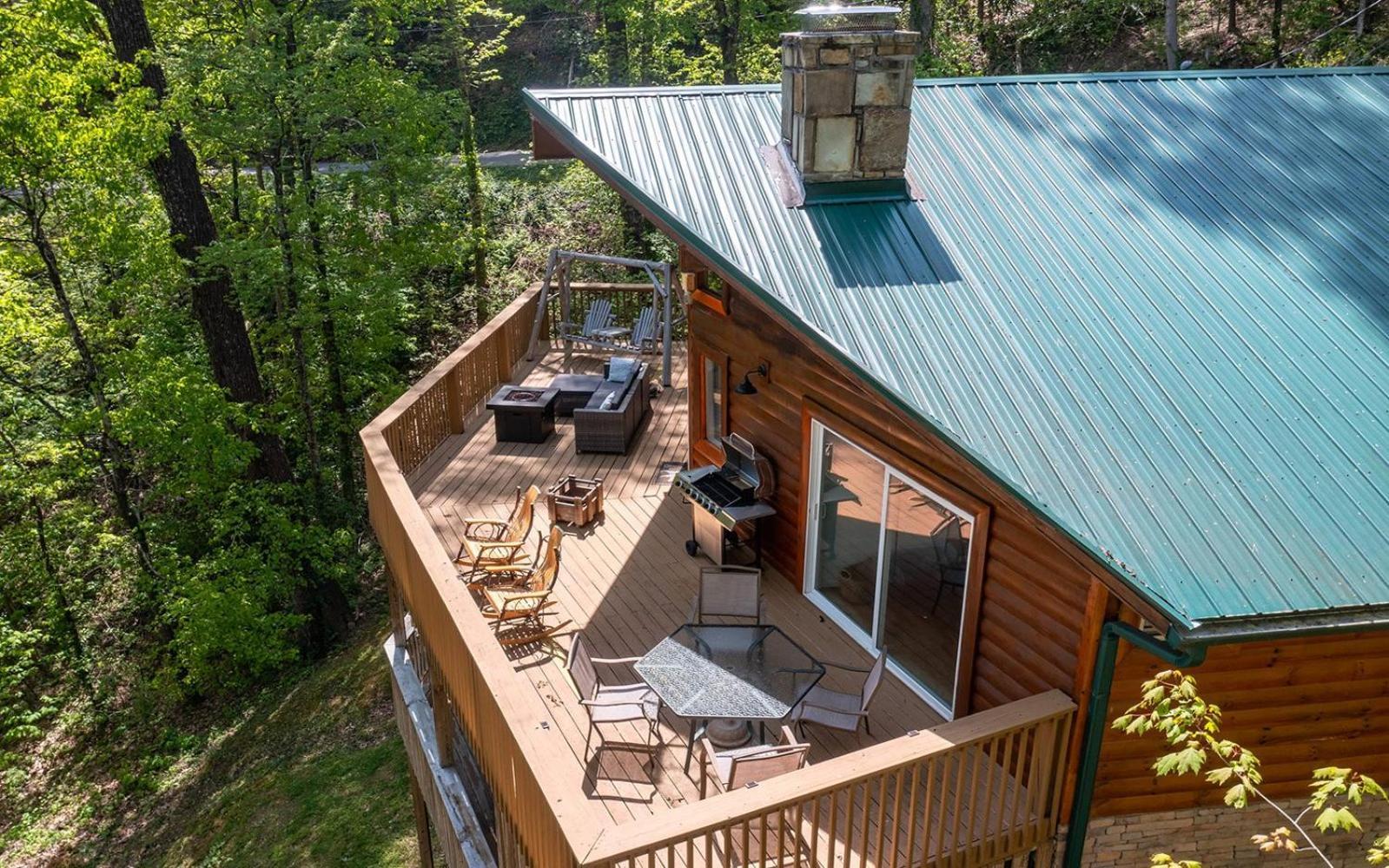 Grand Ole Chalet - Mt Viewsfireplacefirepitarcade แกตลิงเบิร์ก ภายนอก รูปภาพ